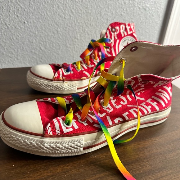 Converse RED high tops. Men’s size 5.5 / women’s 7.5 - Picture 4 of 9